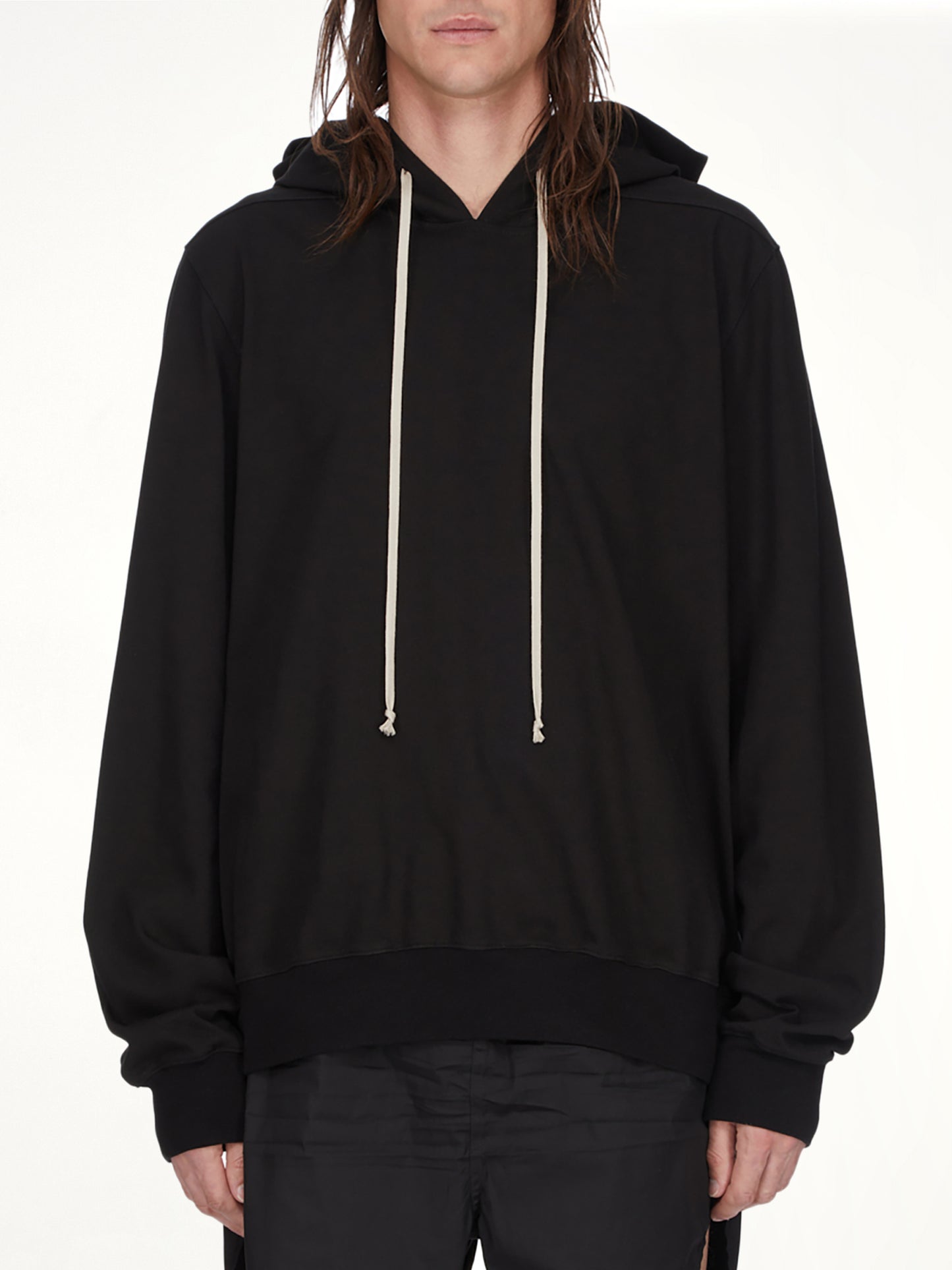Pullover Hoodie in Black
