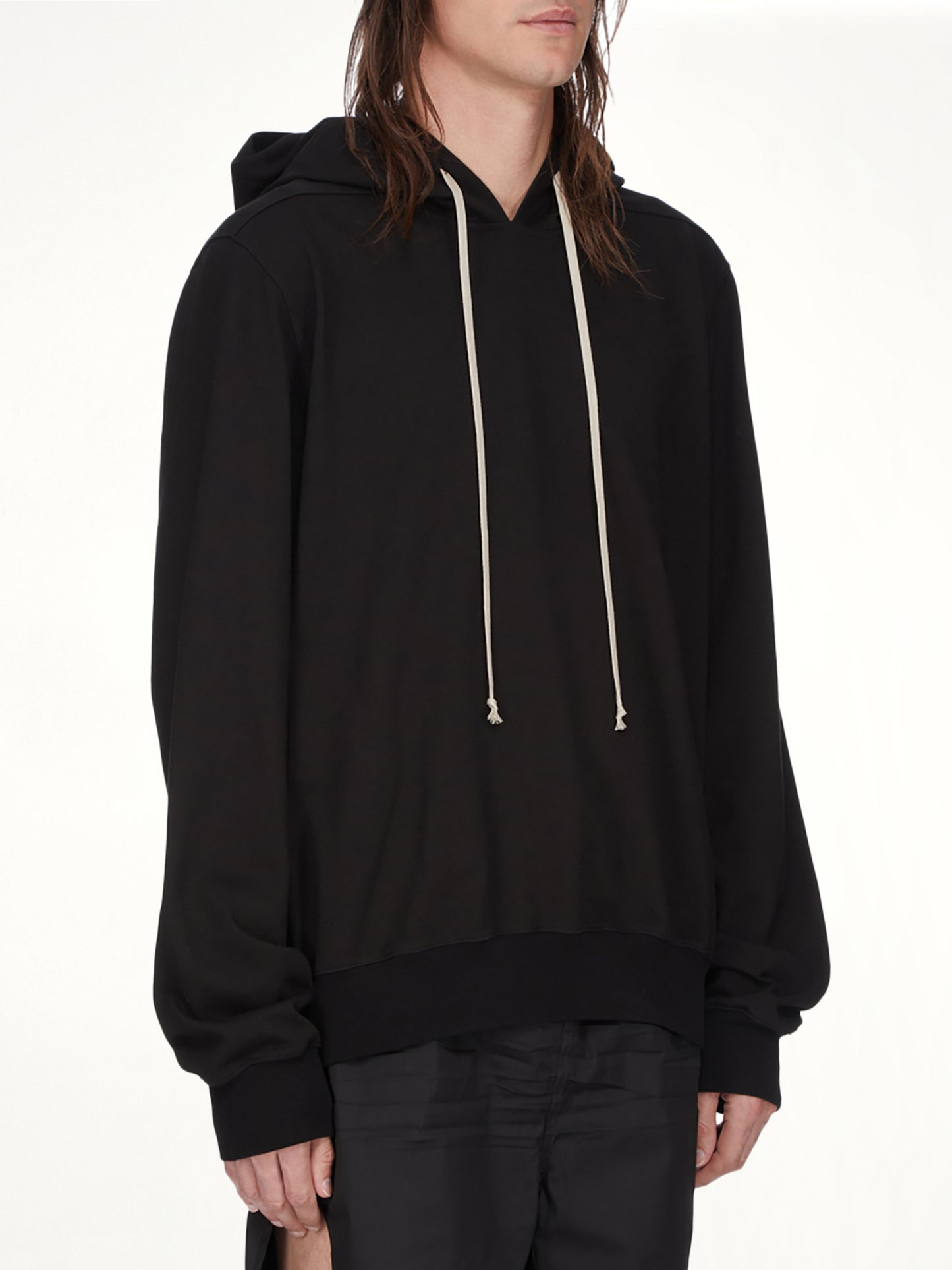 Pullover Hoodie in Black