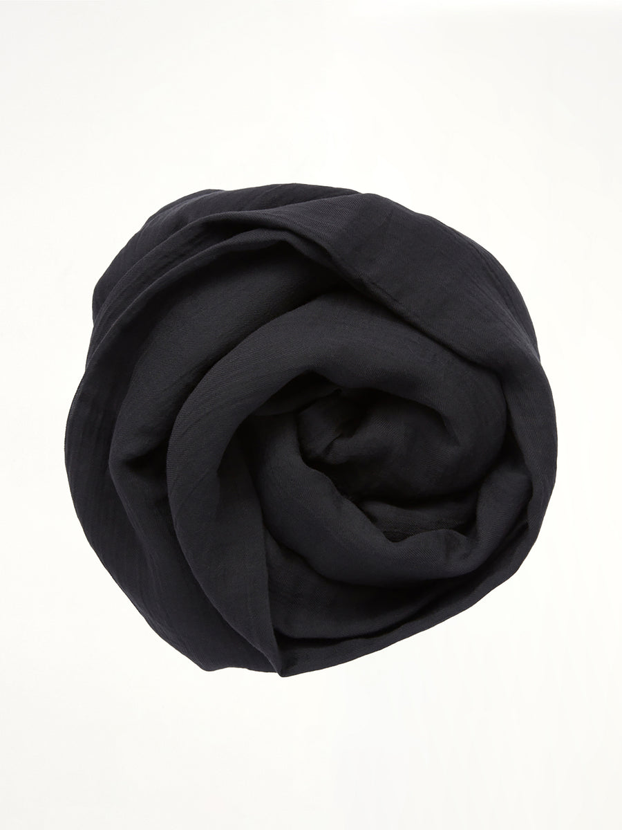 Kika Mega 140x200 Scarf in Black