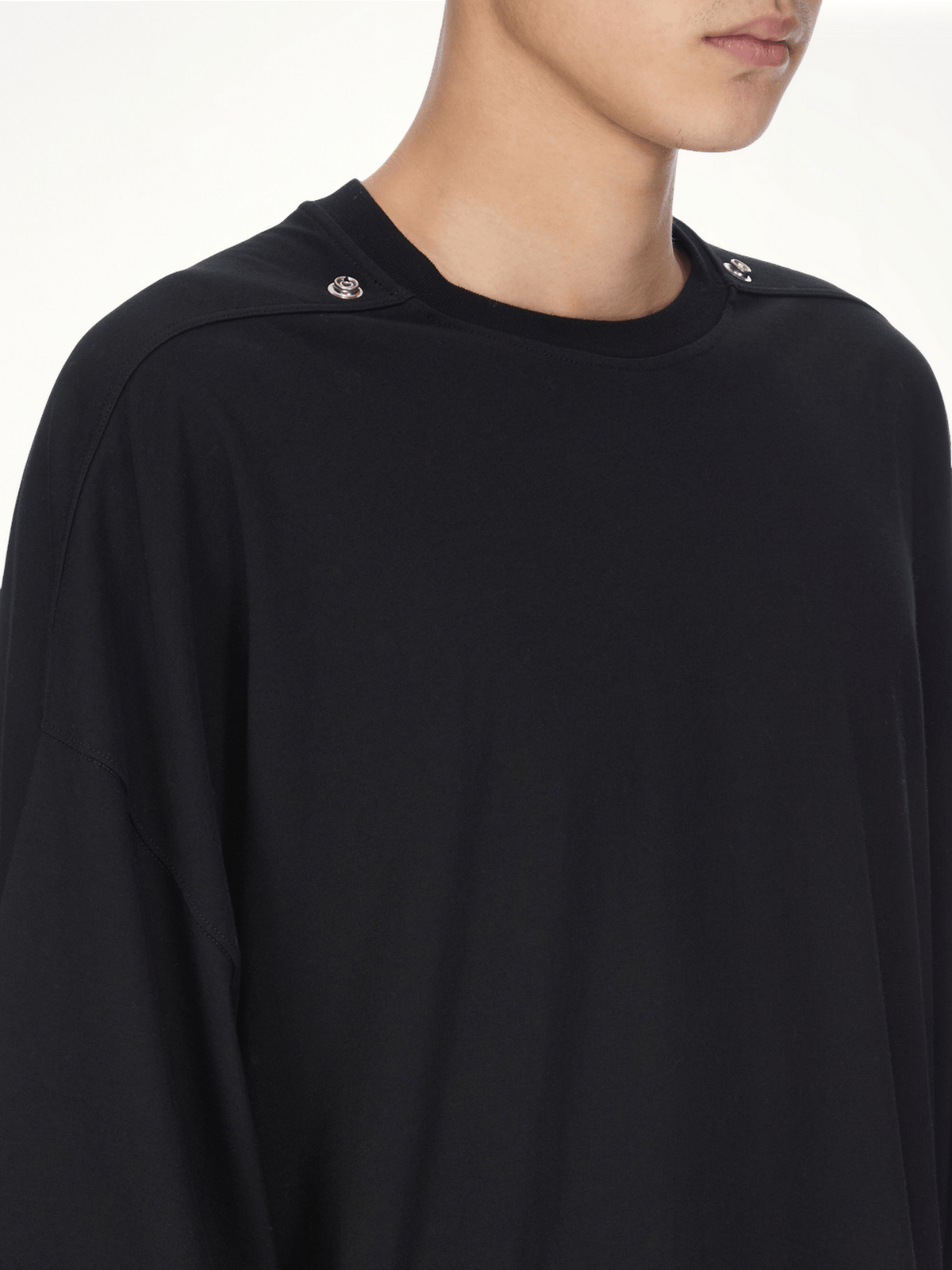 Stud Tommy T in Black