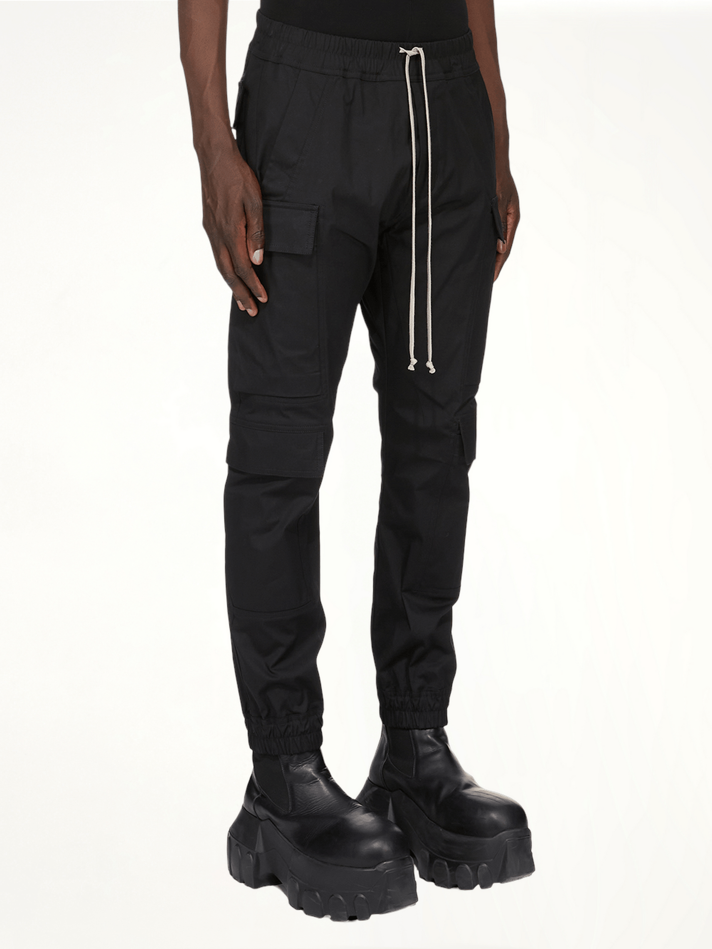 Mastodon Megacargo in Black