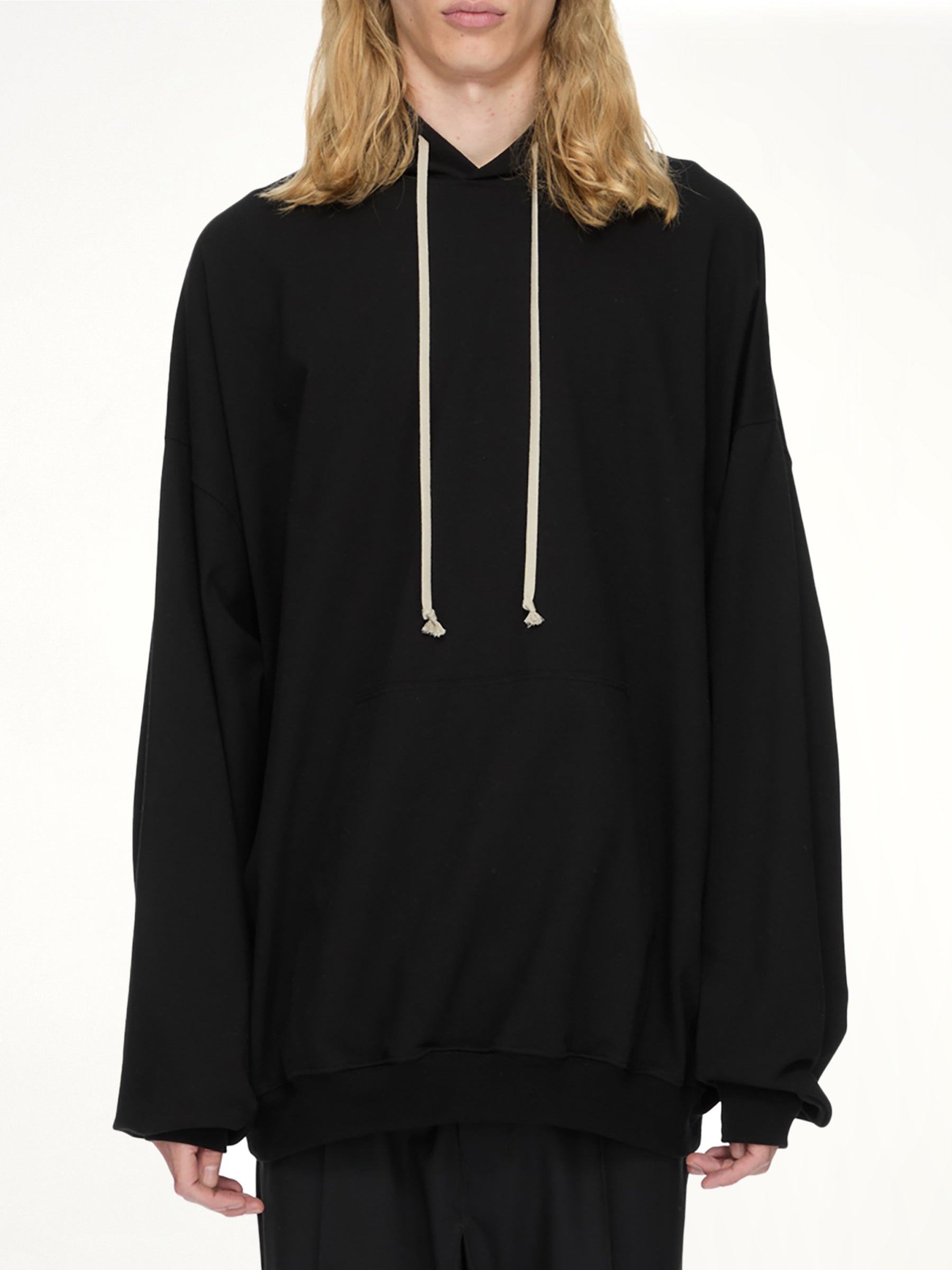 Heavy Jersey Hun Hoodie in Black