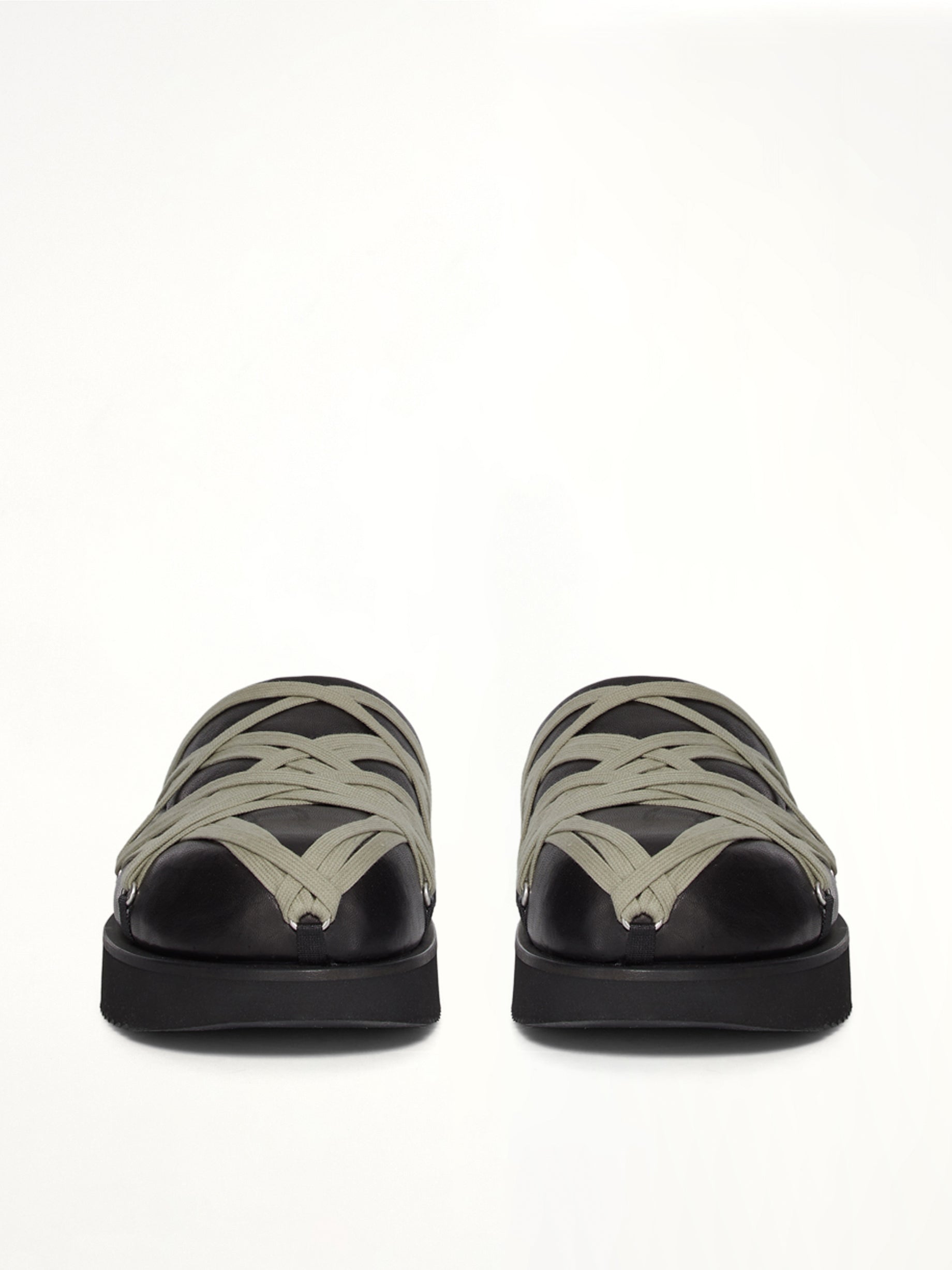 Padded Megalace in Black/Pearl