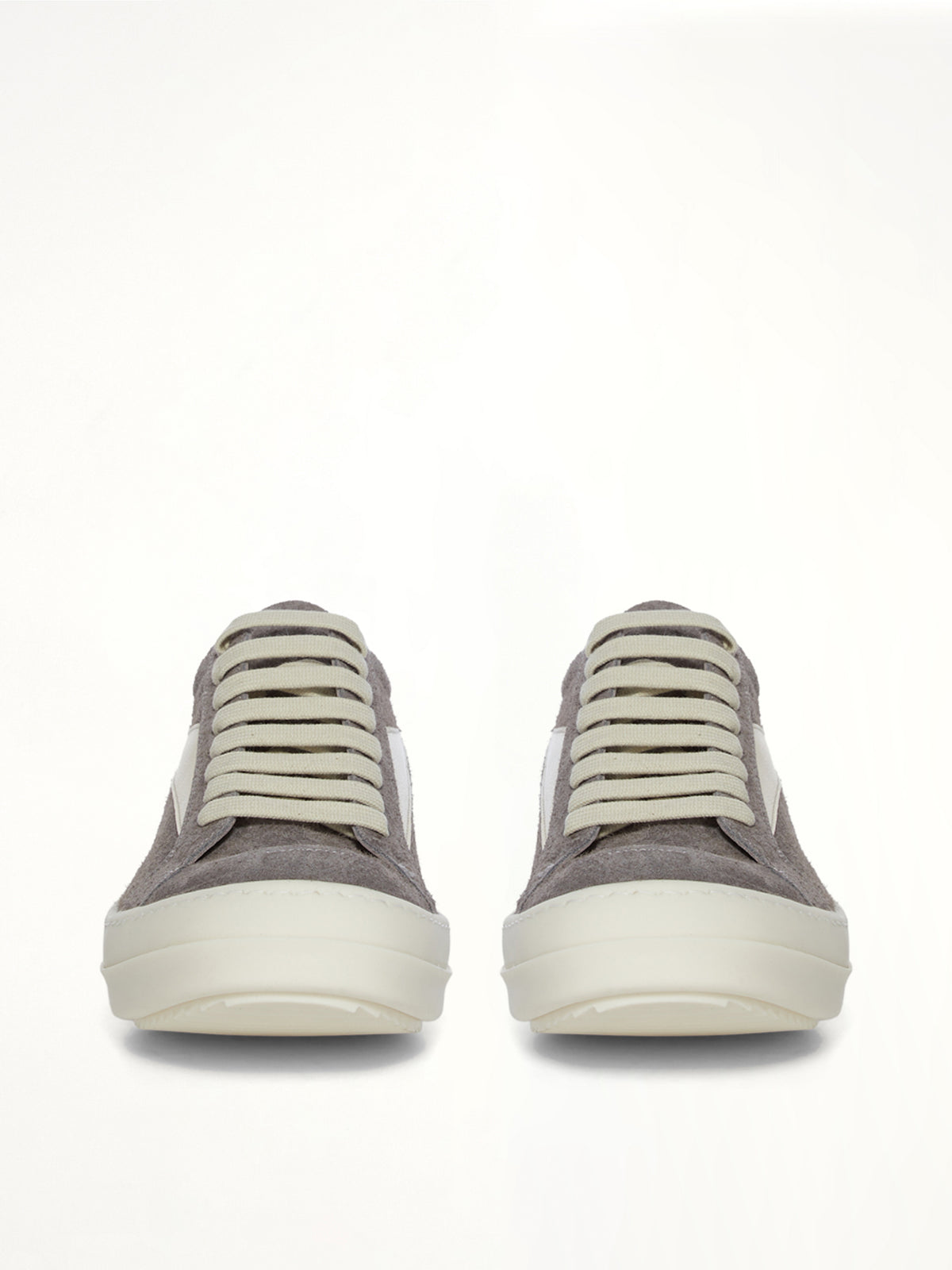 Vintage Sneaks in Steel/Milk