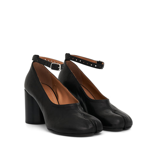 Tabi 8cm Heel Pumps in Black