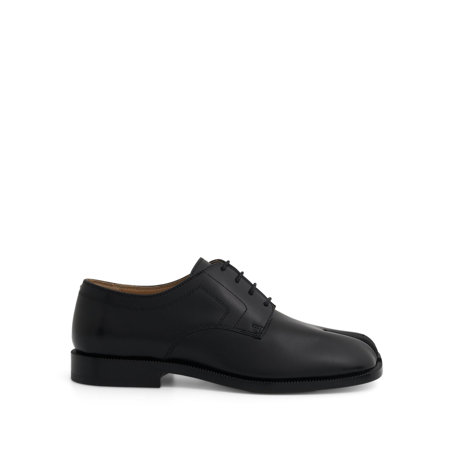 Tabi Lace-ups Shoes in Black