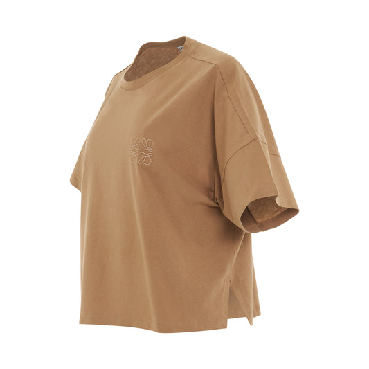 Short Oversize Anagram T-Shirt in Dark Camel