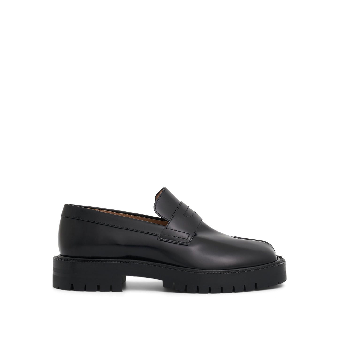 Tabi Loafers Chunky Sole in Black