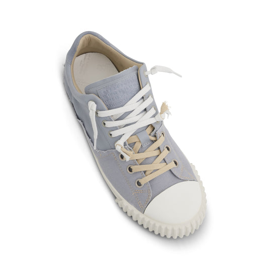 New Evolution Sneaker in Breeze