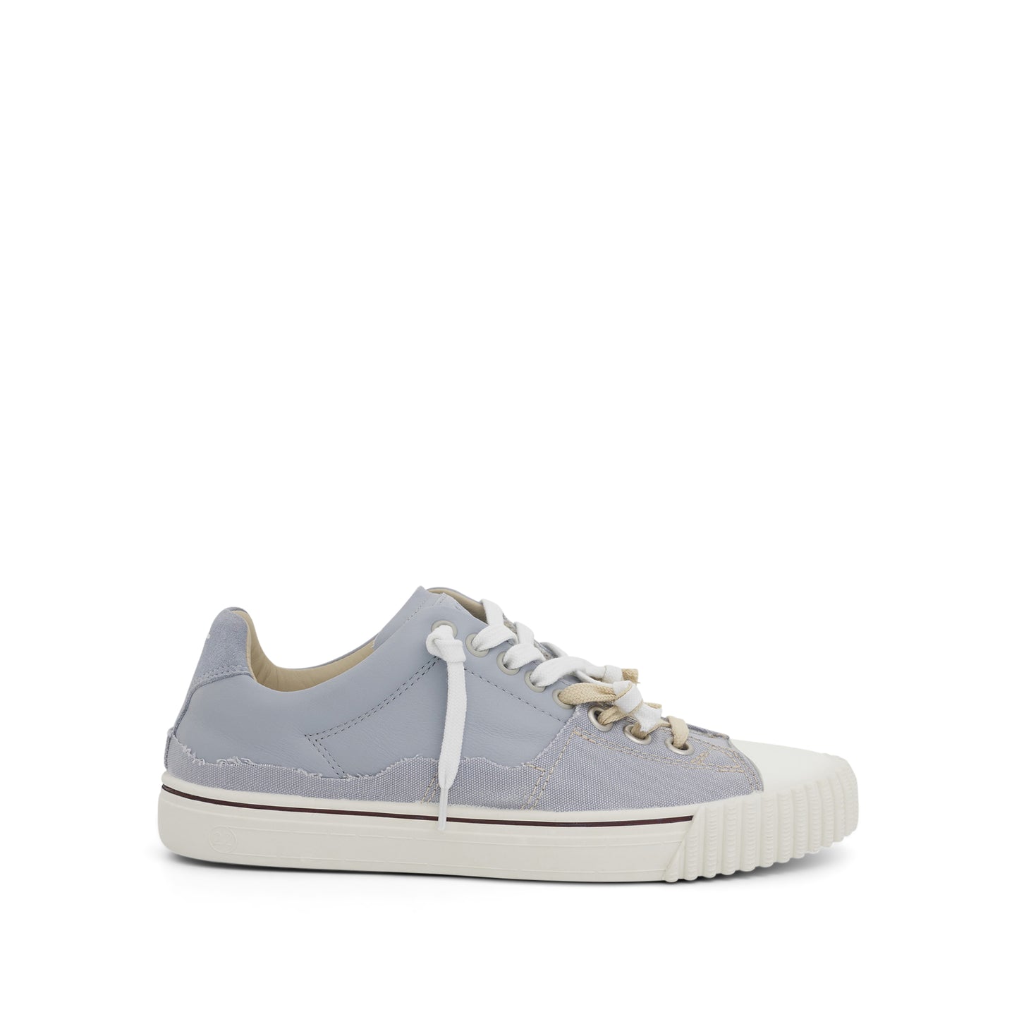 New Evolution Sneakers in Breeze