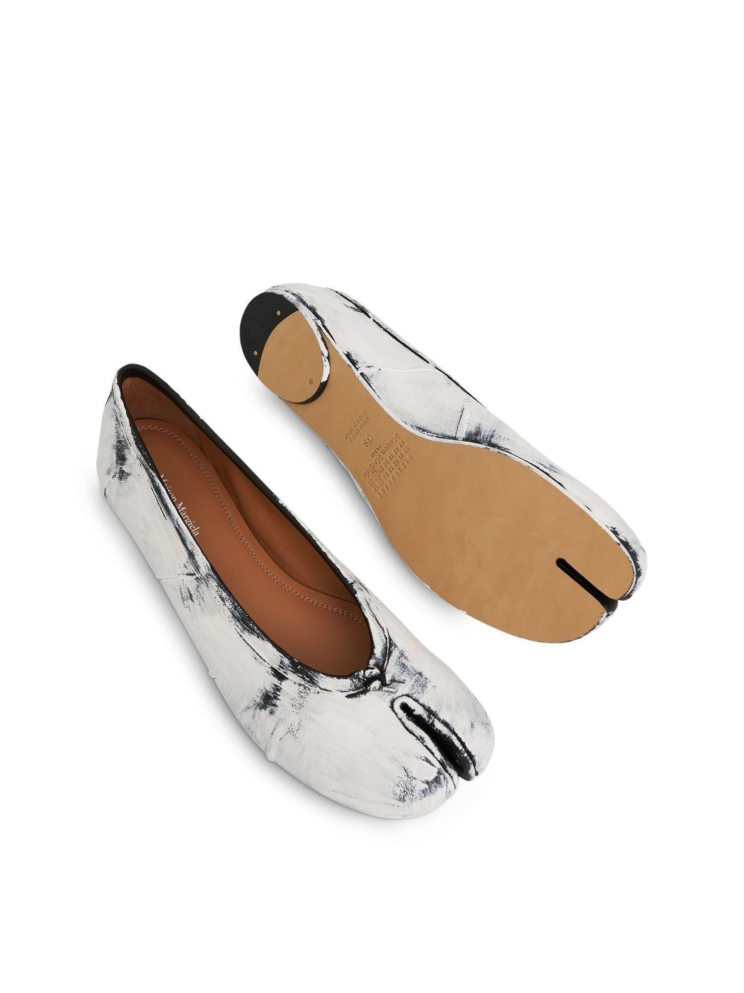 New Tabi Ballerina Shoes in Black/White Top View | MAISON MARGIELA