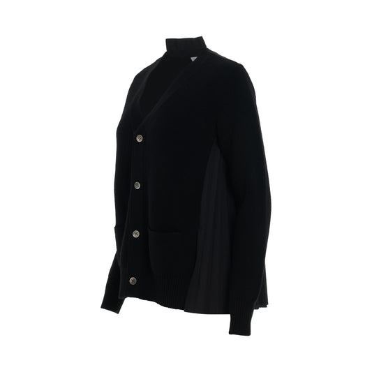 Wool Knit Pleated Cardigan in Black