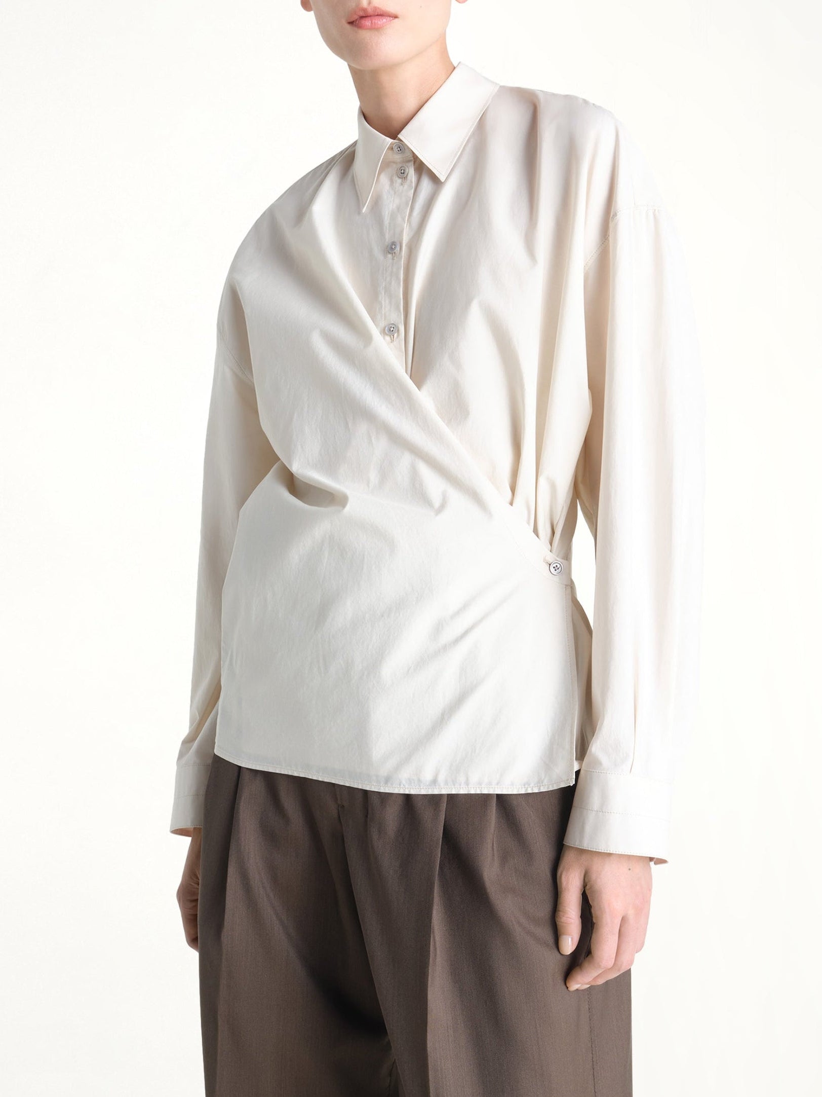 Straight Collar Twisted Shirt in Light Cream