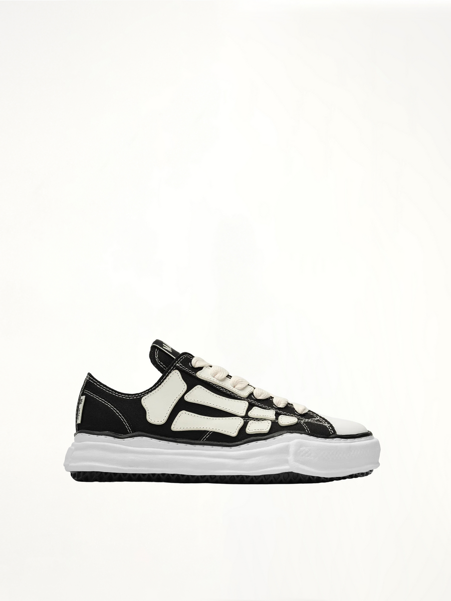 Amiri x MMY Bones Sneaker in Black