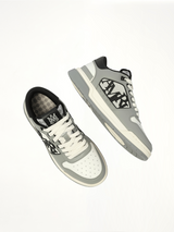 Classic Low Sneaker in Asphalt