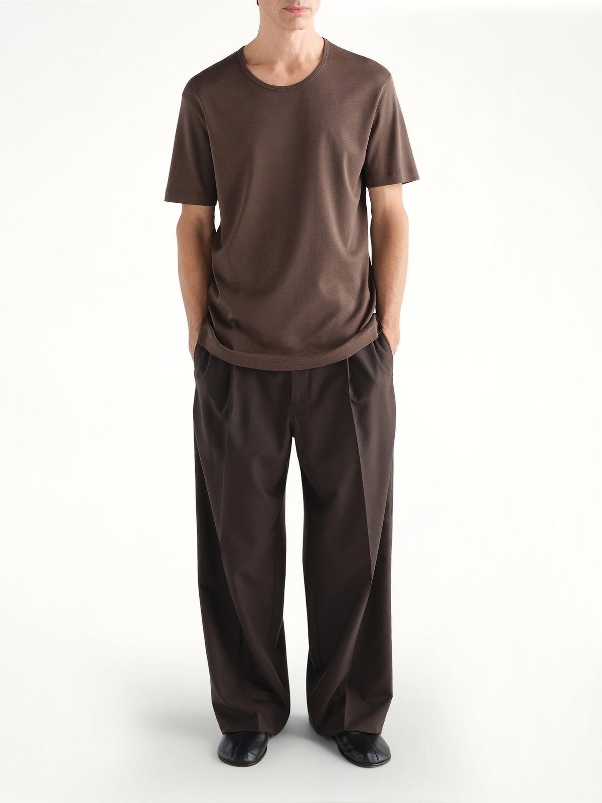 U-Neck T-Shirt in Carob