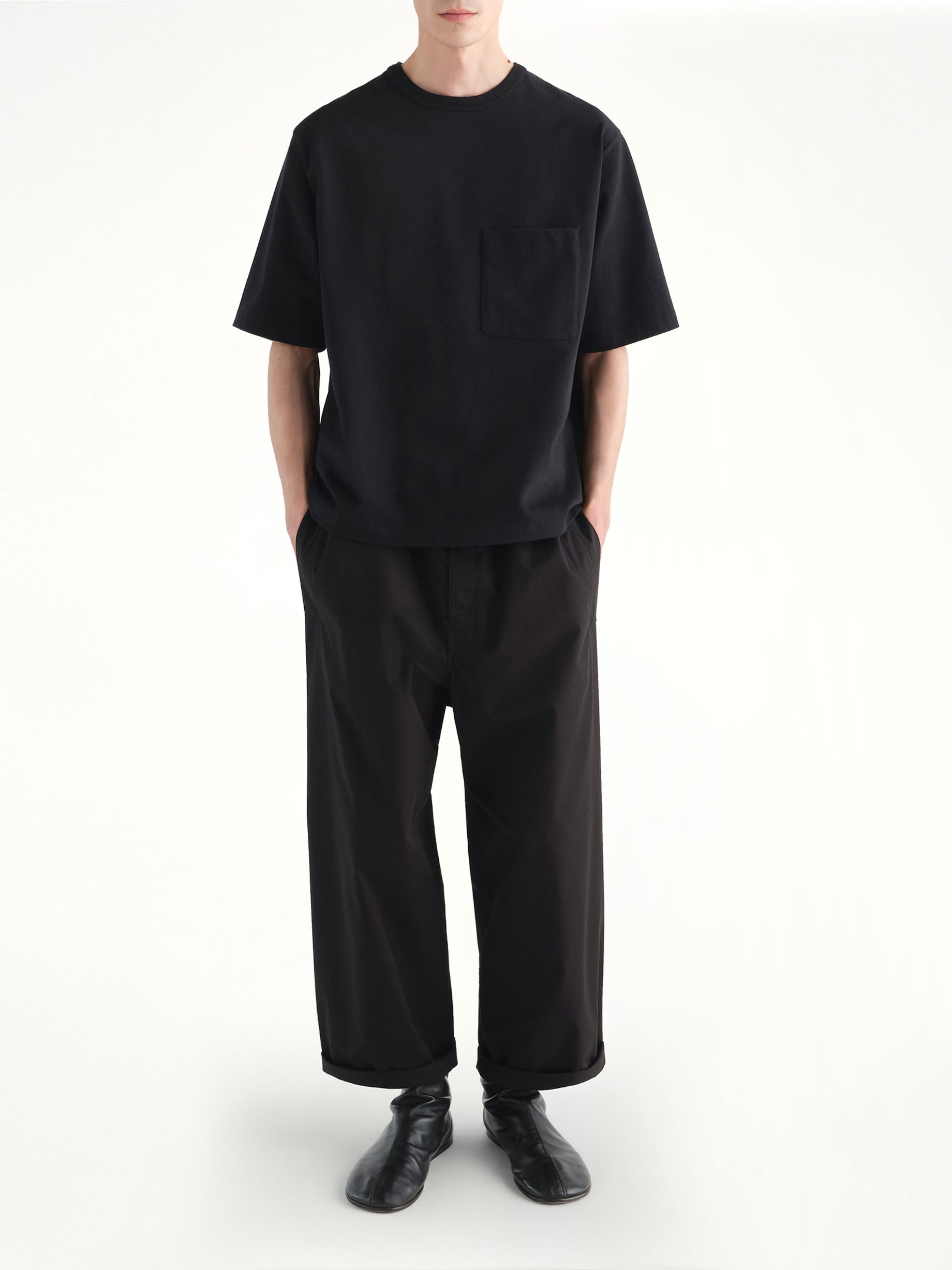 Boxy T-Shirt in Black