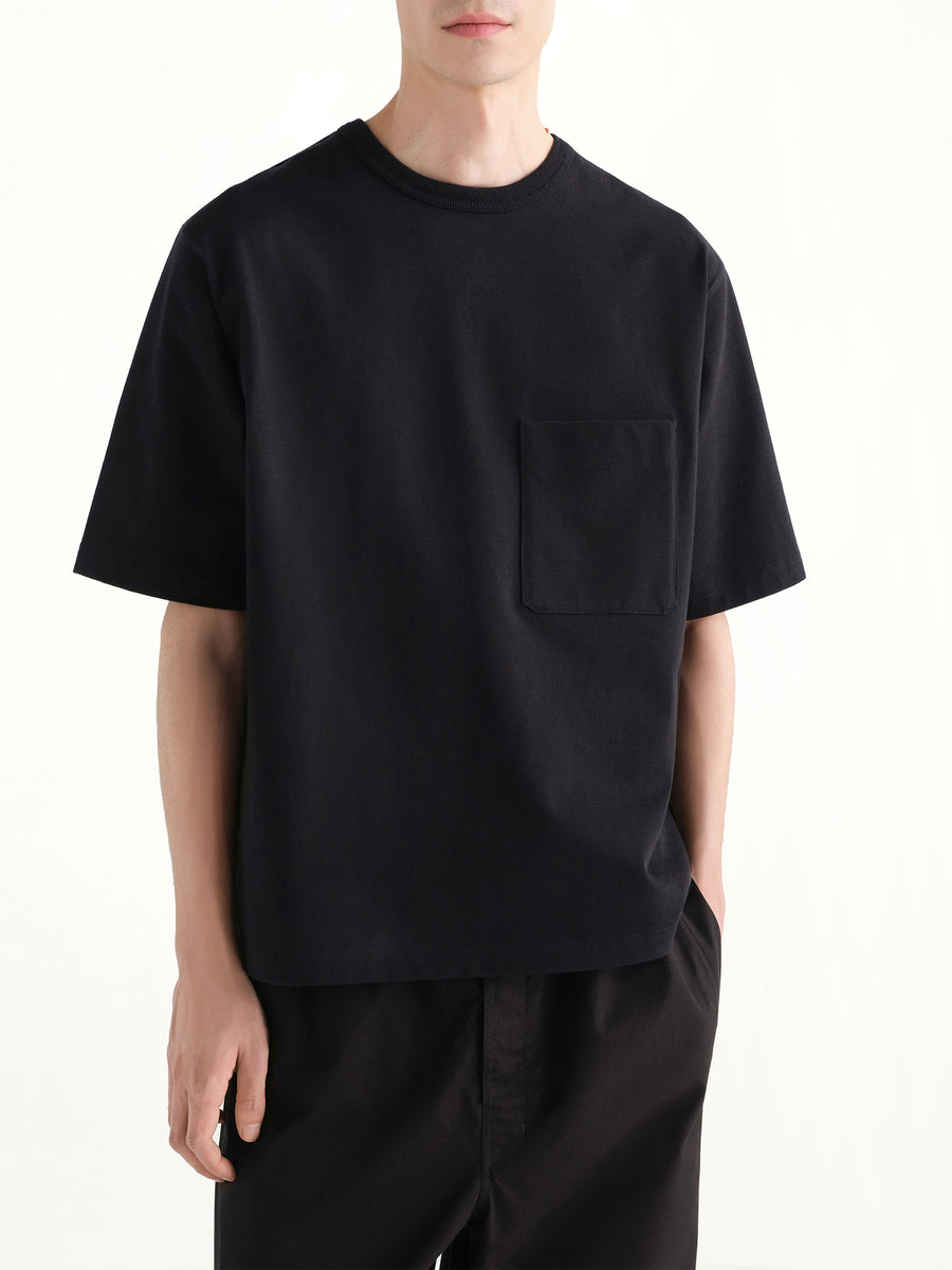 Boxy T-Shirt in Black