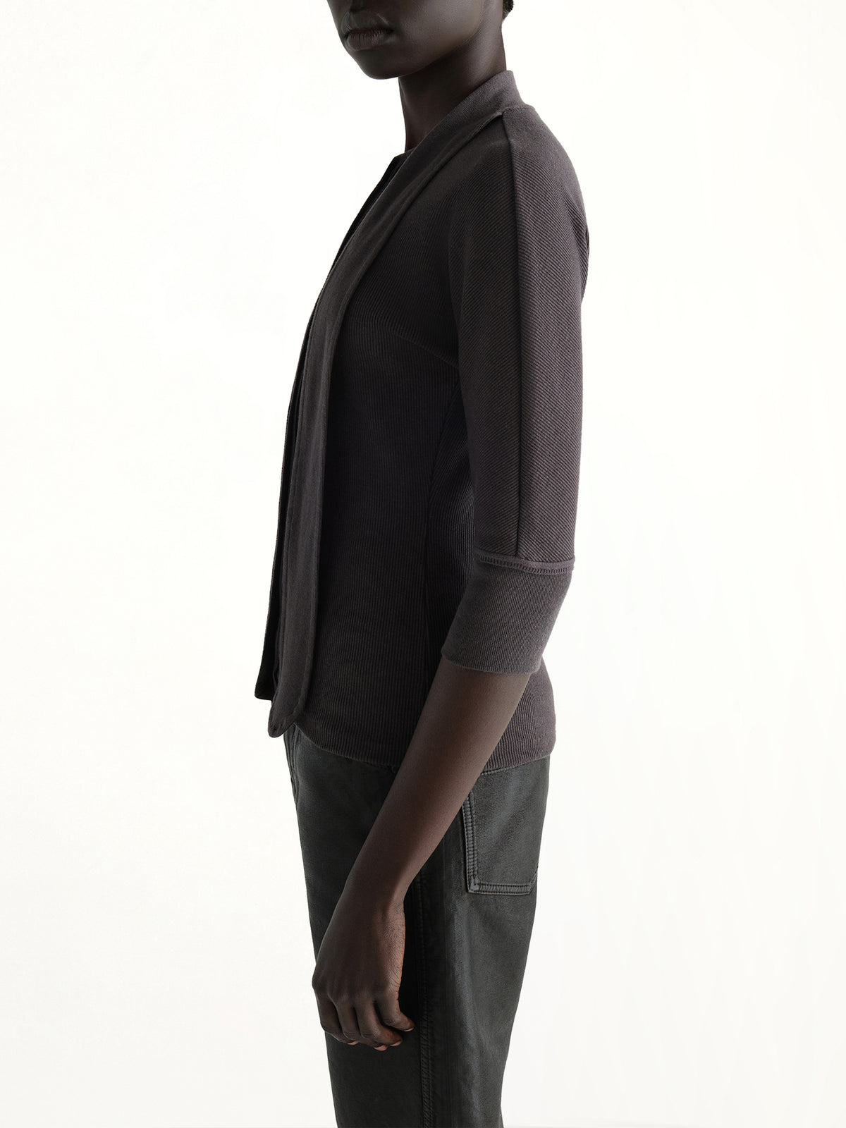 Ascot T-Shirt in Basalt