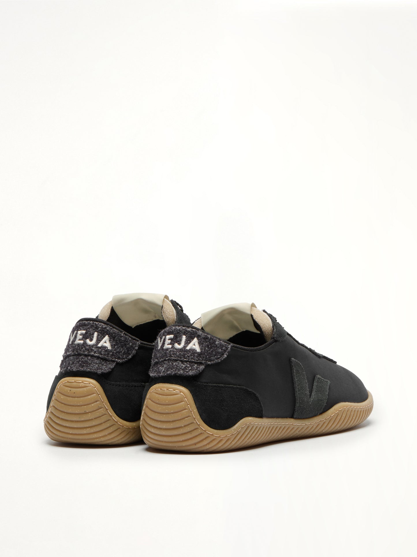Veja x Baserange Jitsu Sneaker in Black