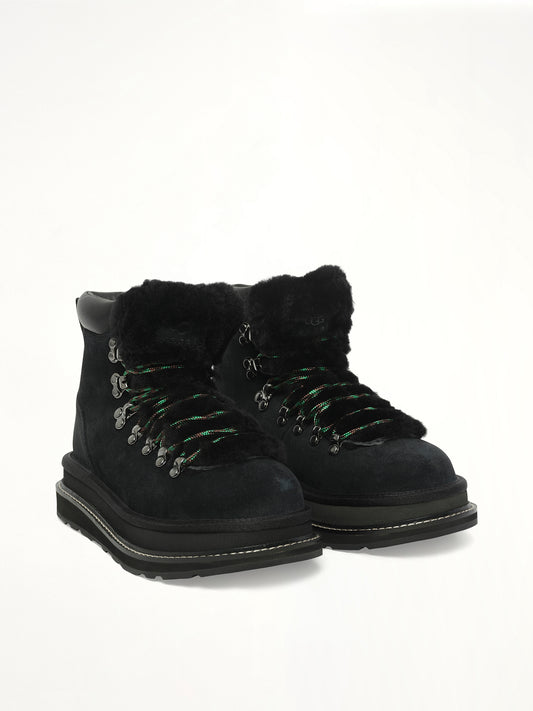 UGG sacai Hiker in Black