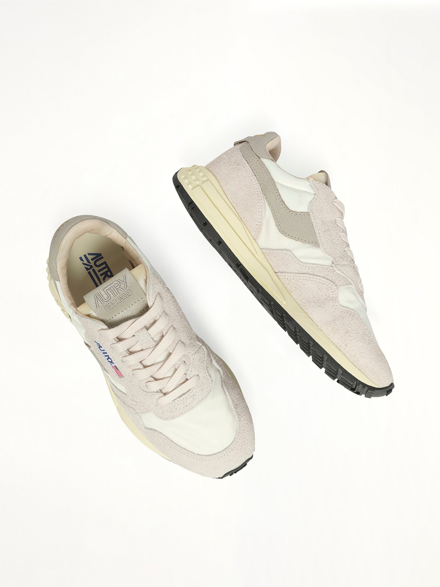 Reelwind Low Sneakers in White/Natural