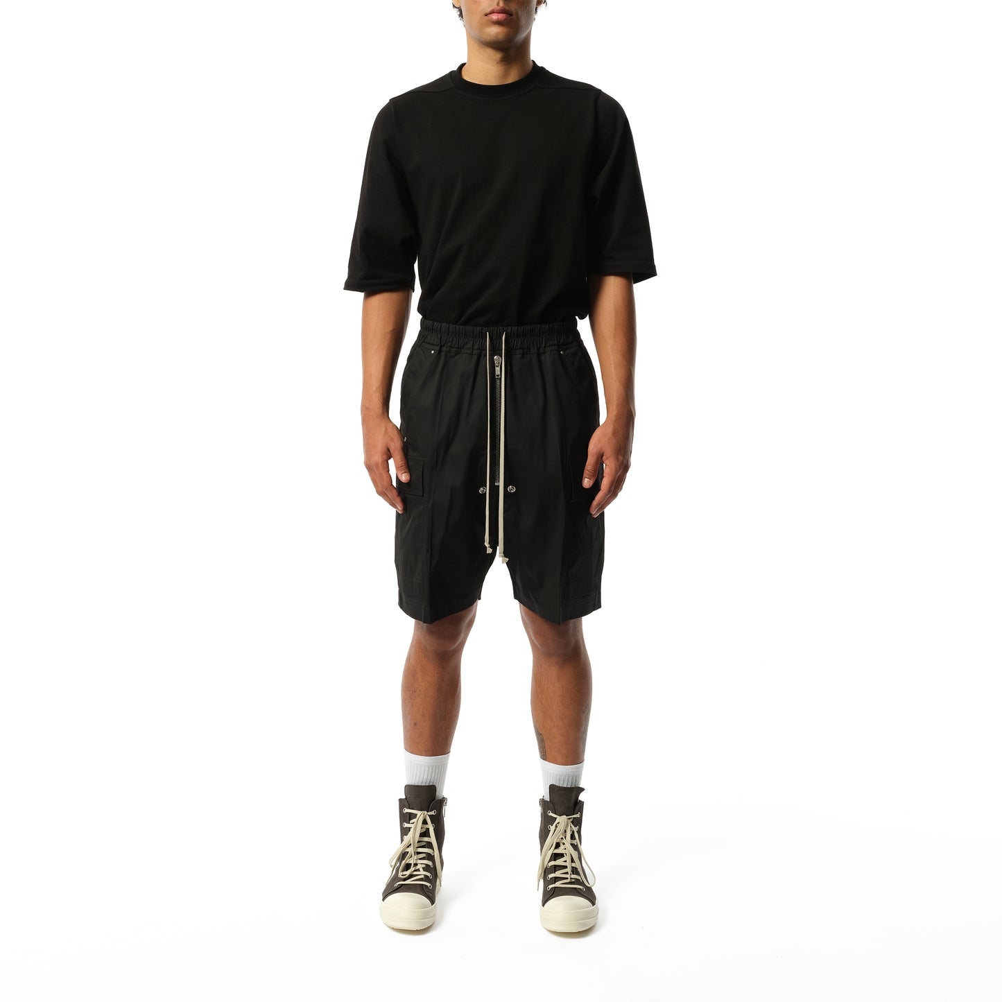 Cotton Poplin Cargobela Shorts in Black