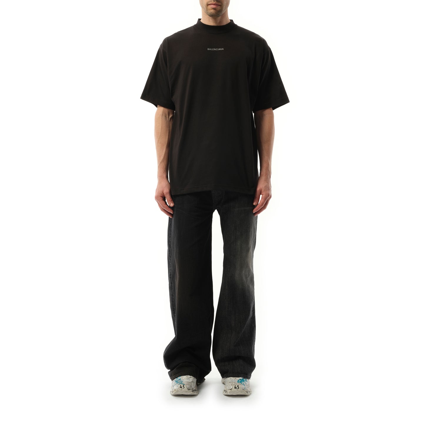 Reflective Logo Medium Fit T-Shirt in Faded Black