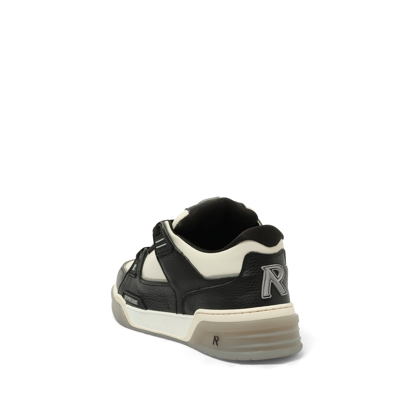 Studio Sneaker in Black/Vintage White