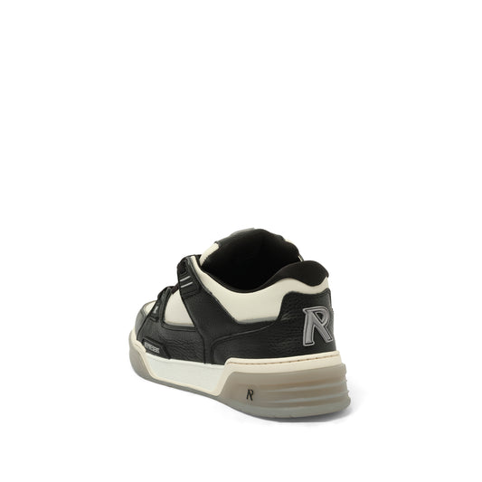 Studio Sneaker in Black/Vintage White