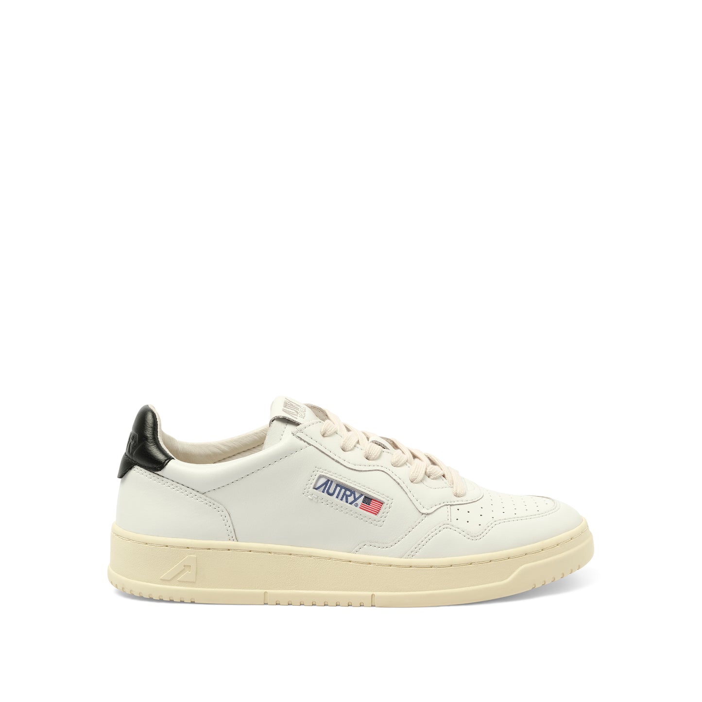 Medalist Low Sneakers in White/Black