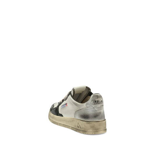 Sup Vint Low Sneakers in White/Black/Silver