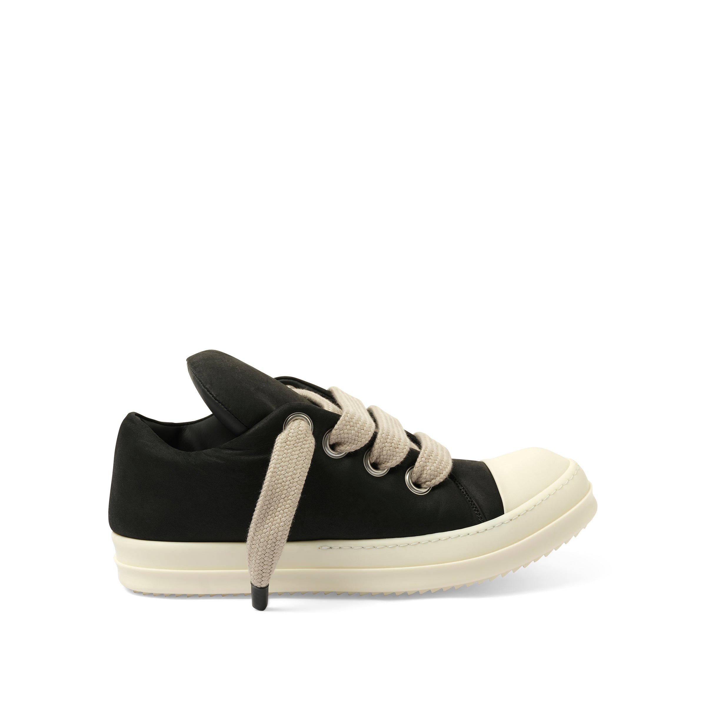 Jumbo Laced Padded Low Sneaks in Black/Milk