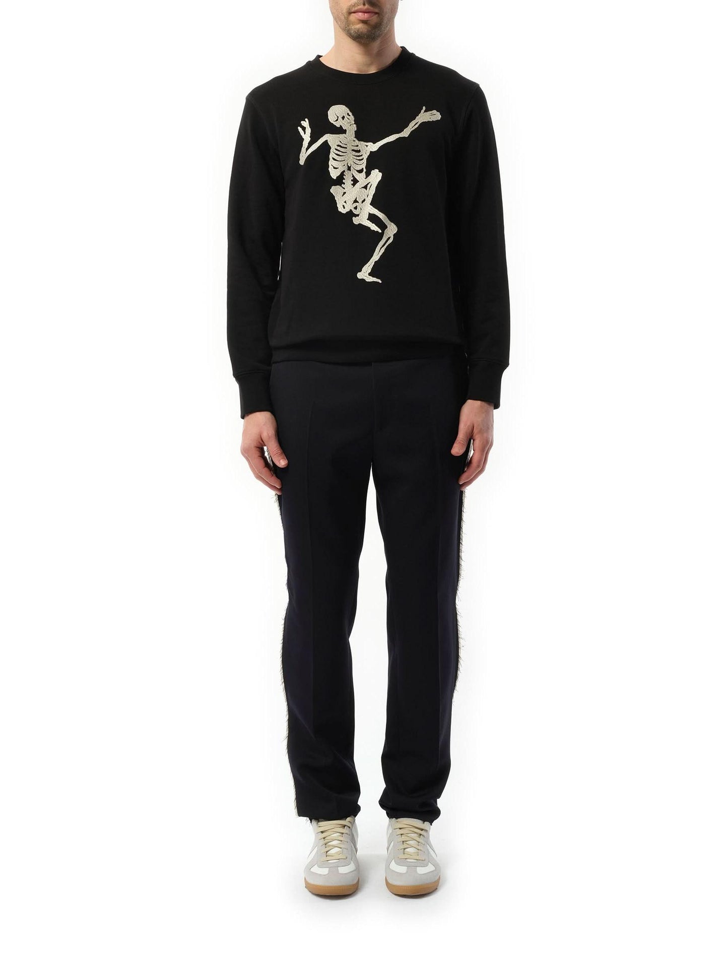 Skeleton Embroidered Sweatshirt in Black