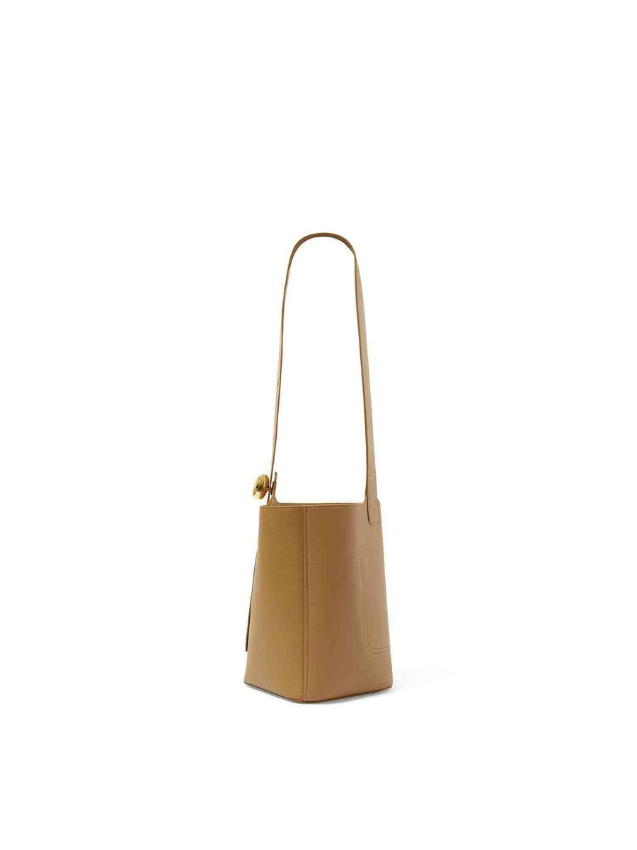 Loewe Pebble Bucket Medium in Oak