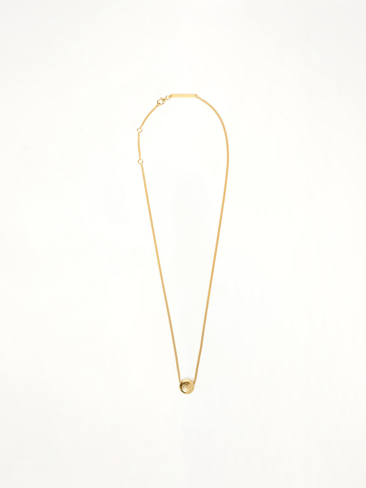 Pebble Pendant Necklace in Gold