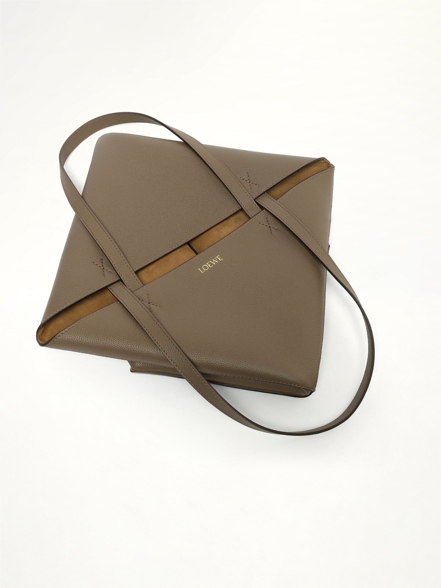 Puzzle Fold Tote Medium in Taupe