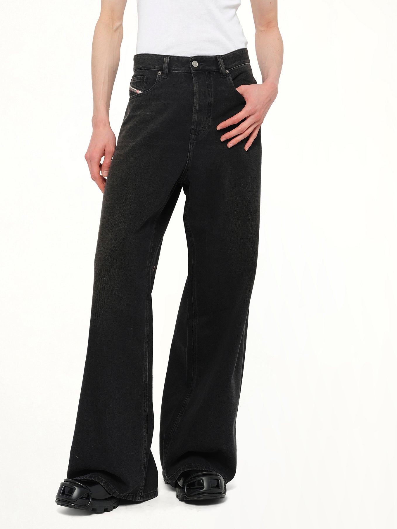 D-RISE Wide Jeans in Black/Dark Grey