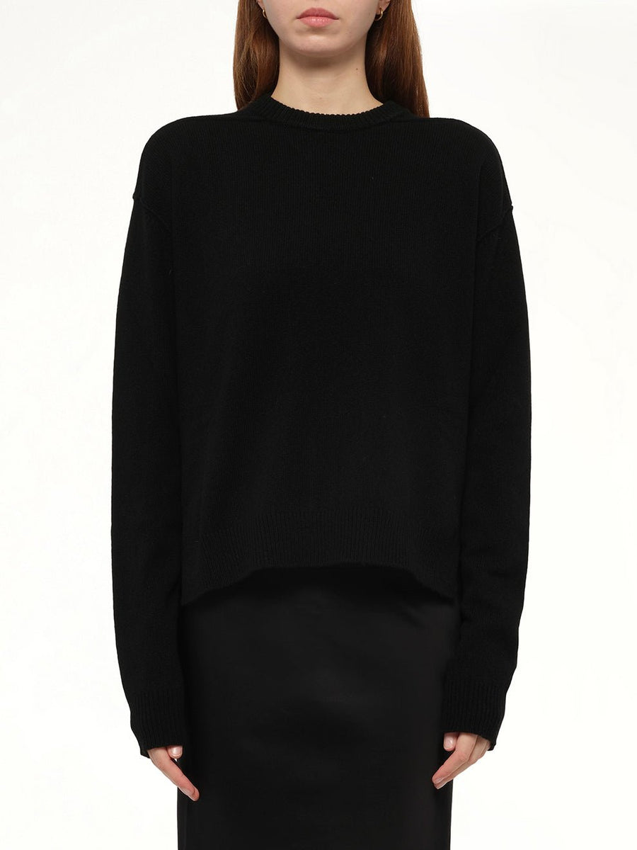 Round Neck Sweater in Black