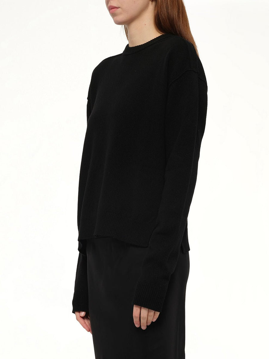 Round Neck Sweater in Black