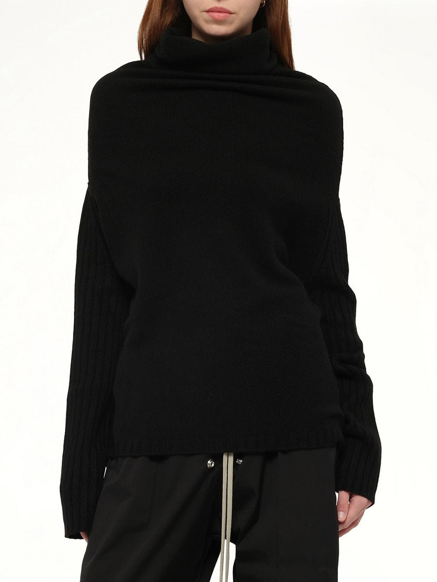 Shroud Sweater in Black