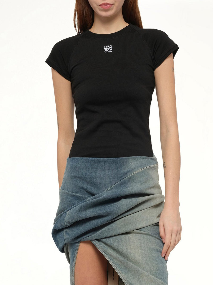 Small Fit T-Shirt in Black