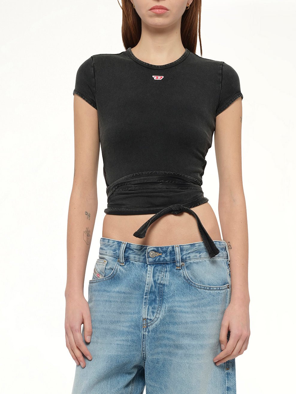 T-BUNNY-TAIL-R1 T-Shirt in Black/Dark Grey