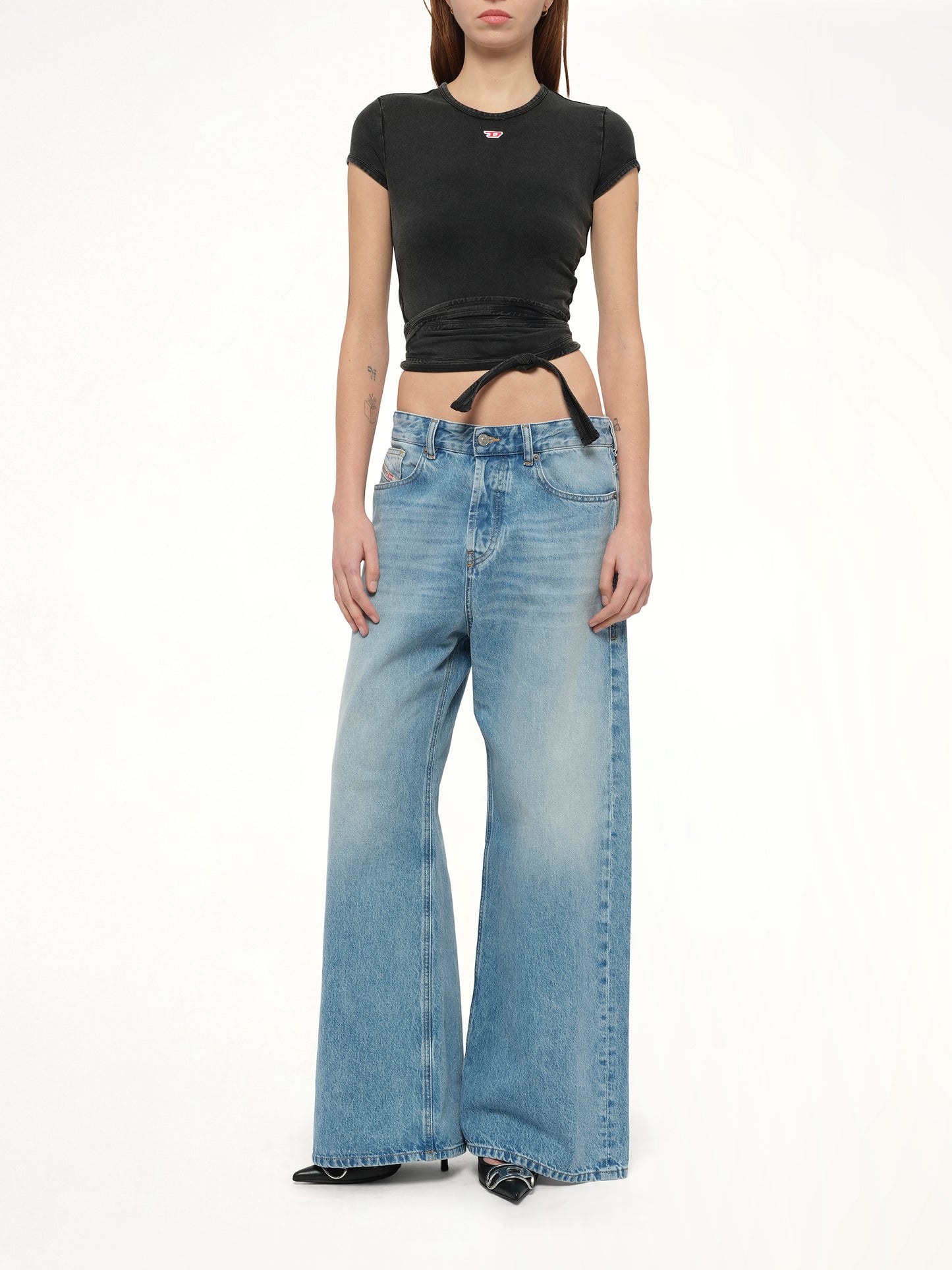 T-BUNNY-TAIL-R1 T-Shirt in Black/Dark Grey