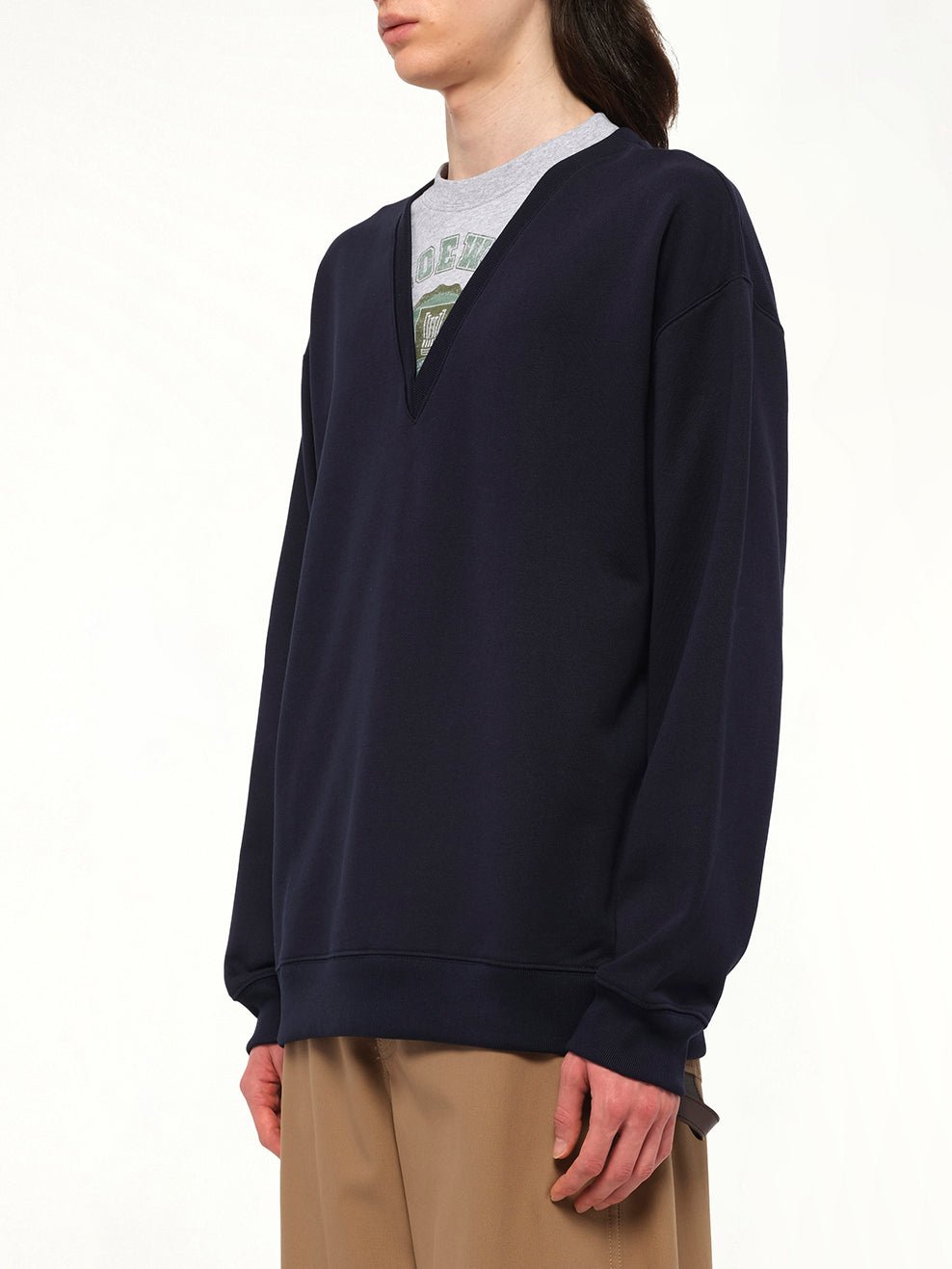Varsity V-Neck Sweatshirt in Dark Navy Blue