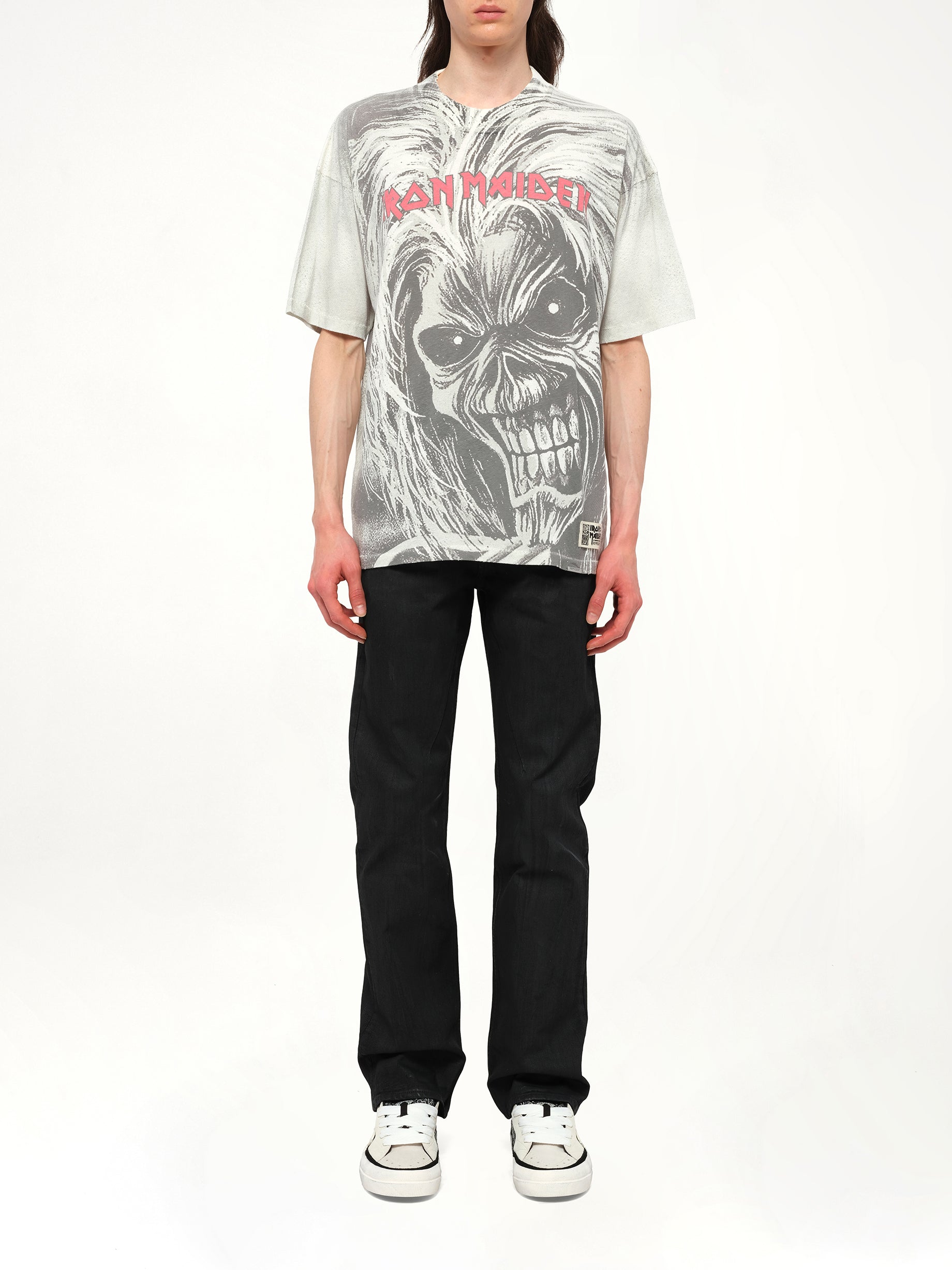 フラットホワイトのアイアンメイデン・キラーズTシャツ