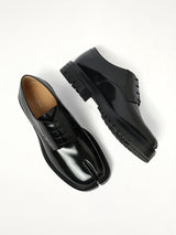 Tabi Lace-Ups Chunky Sole in Black Top View | MAISON MARGIELA