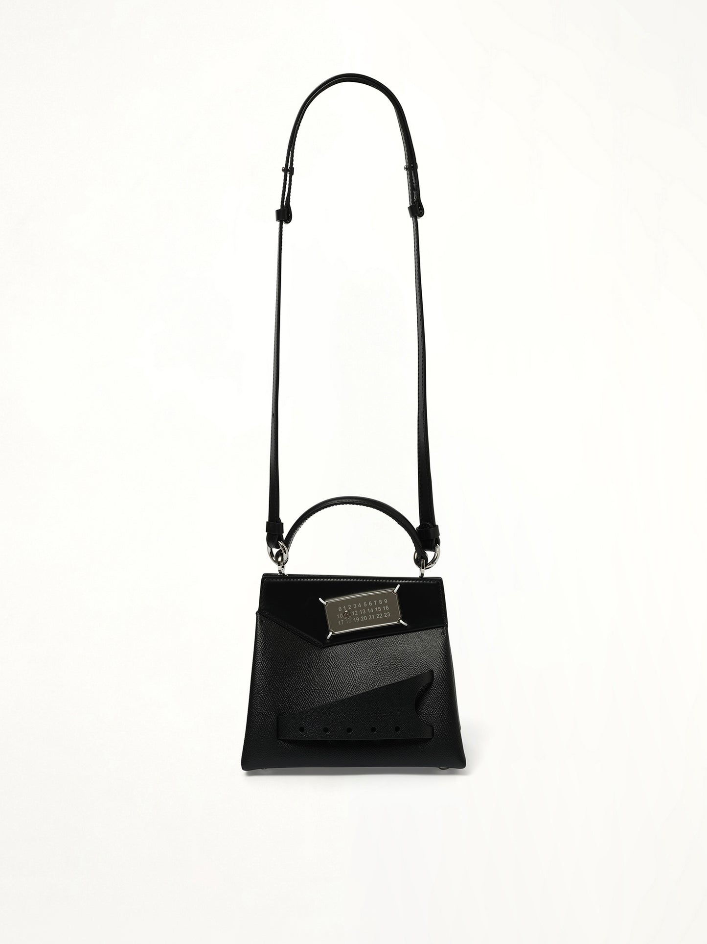 Small Snatched Handbag in Black