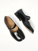 Tabi Mary Janes with Strap in Black Top View | MAISON MARGIELA