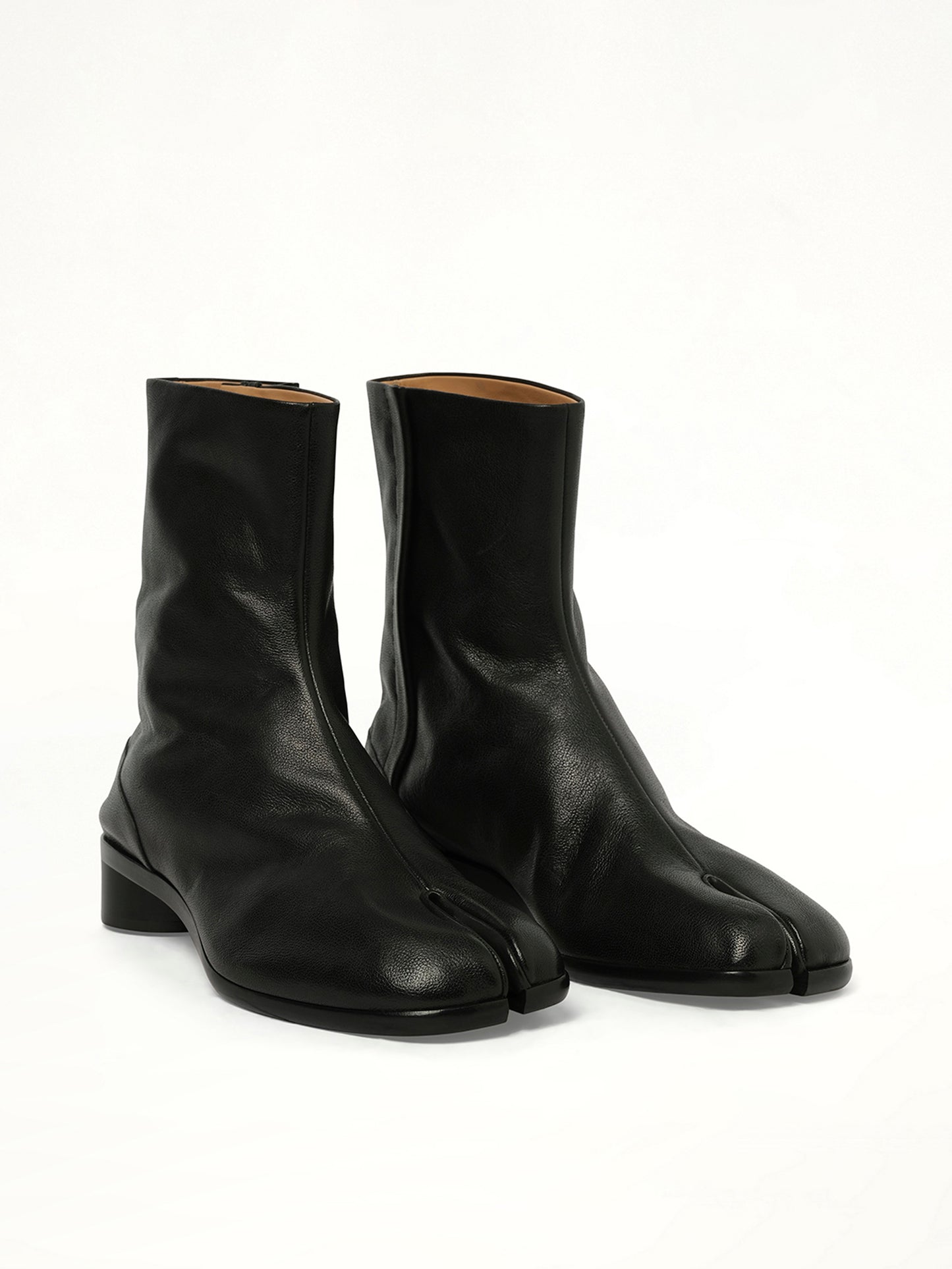 Tabi Ankle 3cm Boots in Black